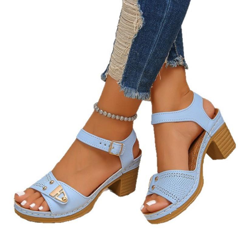 New Casual One-button High-heeled Sandals with Large Thick-heeled Shoes