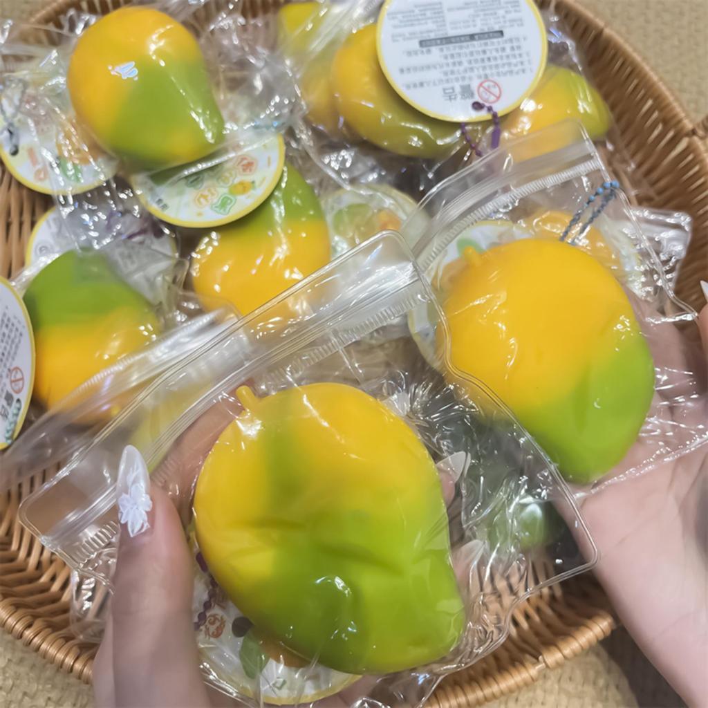 Mango Squeezable Ball Mango Fidget Stress Ball Quick Rebound Squeeze Fruit Toy Realistic Stretching Mango Decompressions Ball