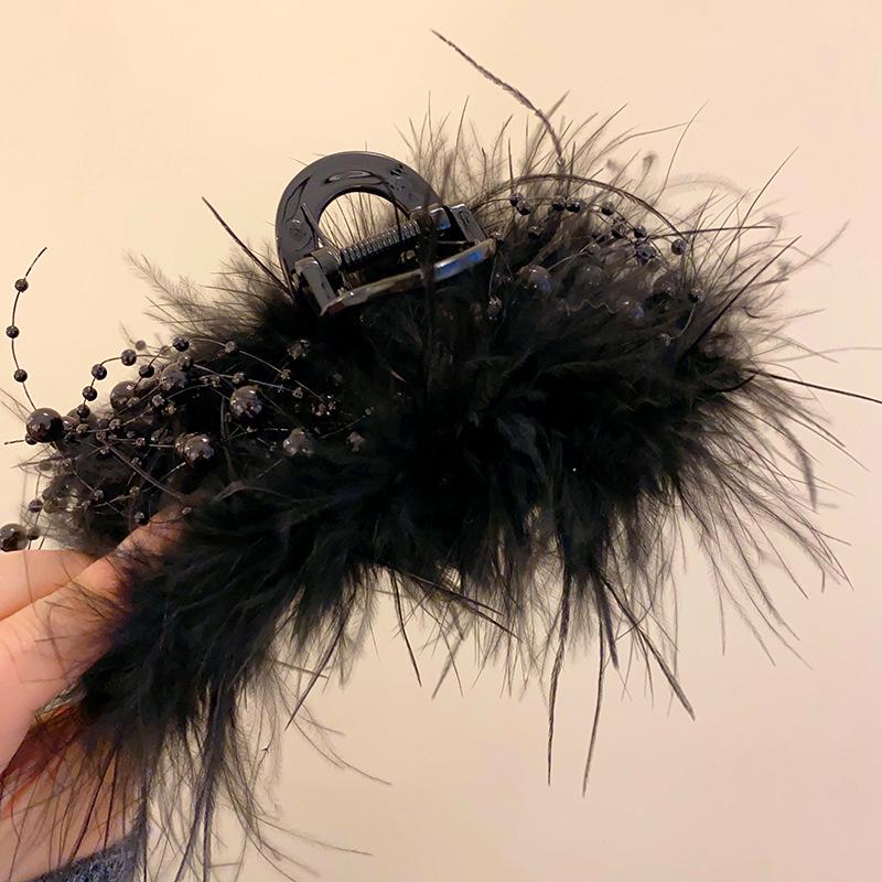 

Заколка для волос с кисточкой из стеклянных бусин в виде перьев – модный аксессуар для женщин на осень/зиму