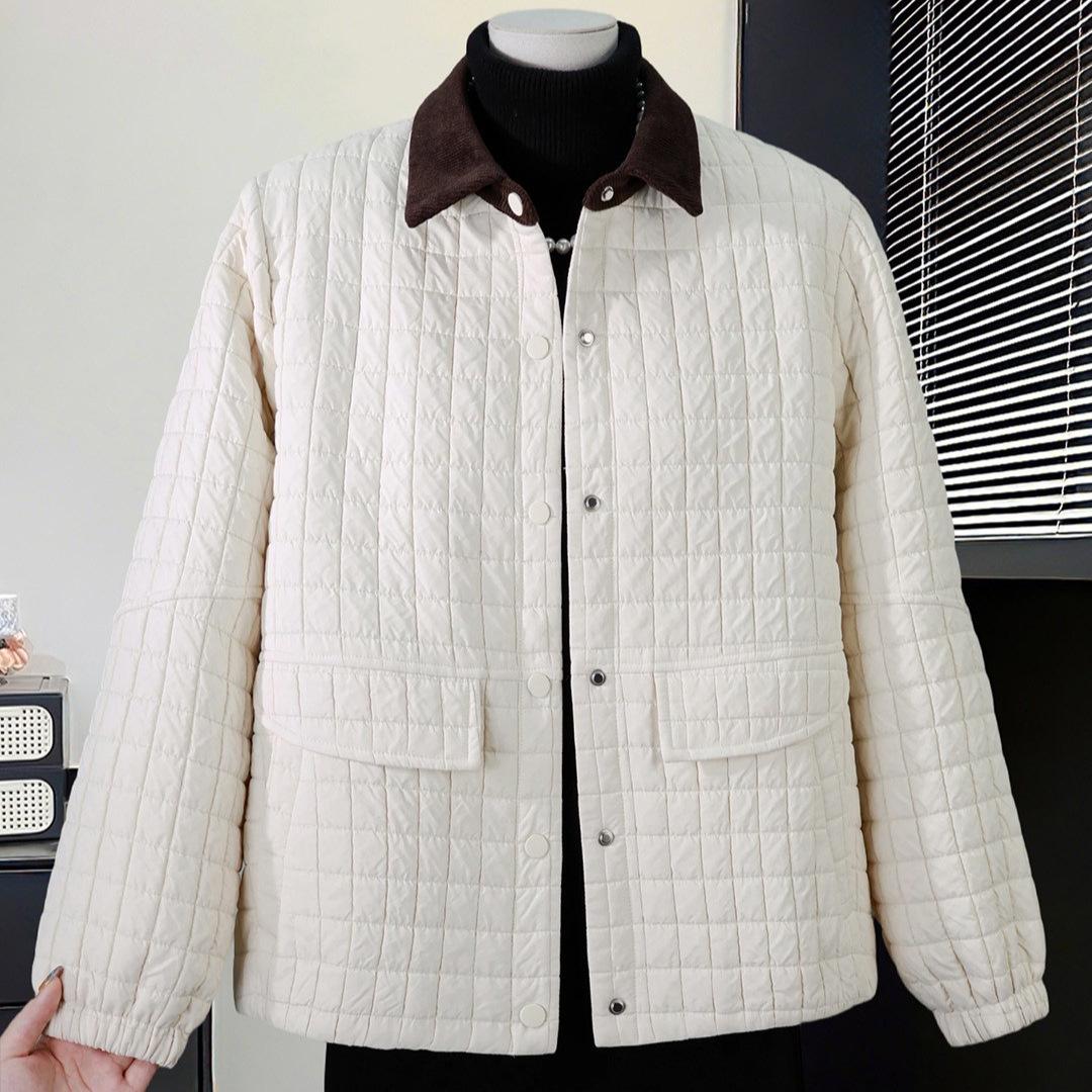 

Spring & Autumn Lapel Jacket for Women 50+: Stylish, Loose-Fit, Casual for Middle-Aged & Elderly Moms 4XL (150-165 jin)