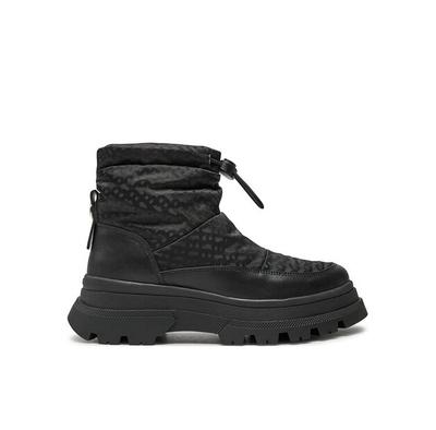 Boots & Stiefel