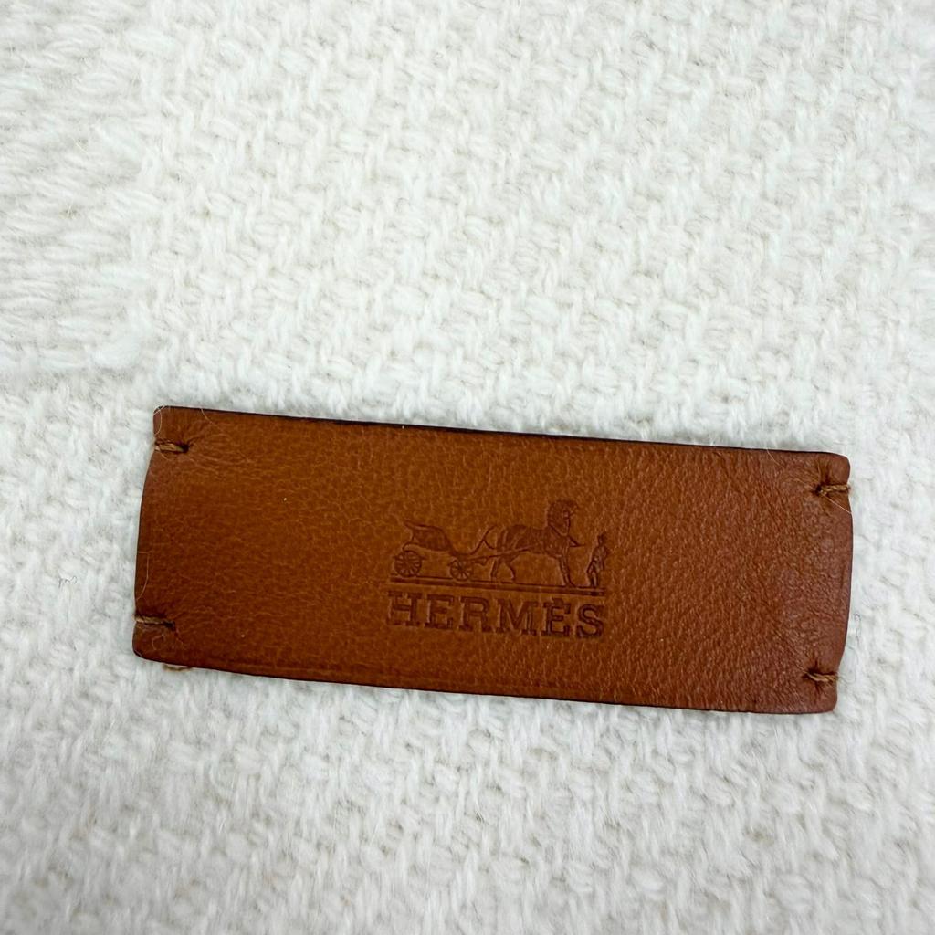 Pristine HERMES shawl Raye H Large logo leather patch with fringe cashmere Women Used