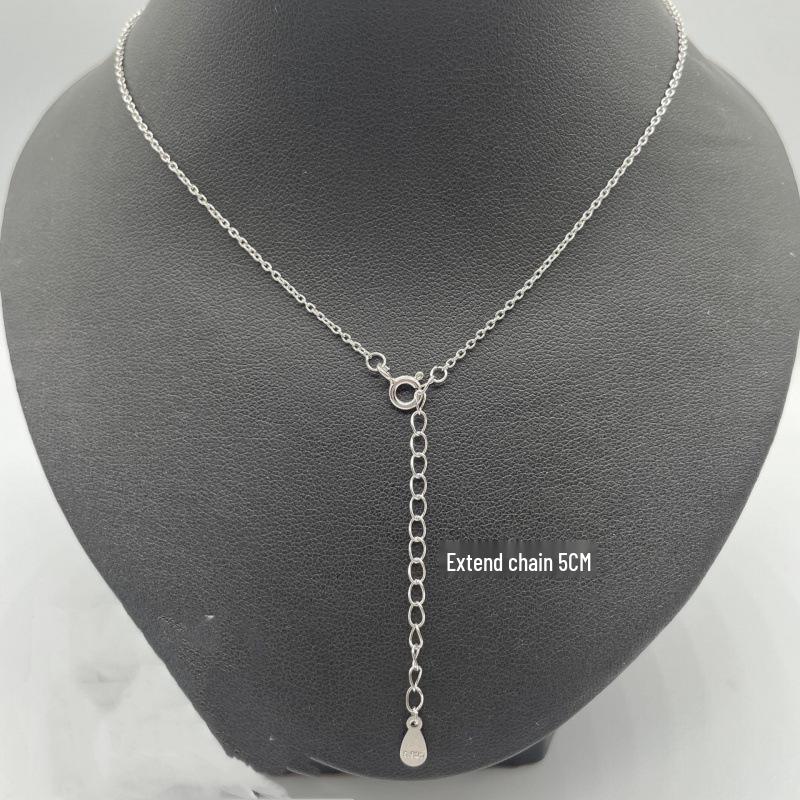 

Elegant Women s Heart-Shaped Zirconia Necklace with Inlaid Diamonds