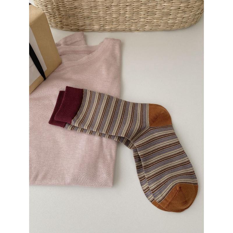 Autumn and Winter Color-blocked Striped Retro Pile Socks, Personalized and Trendy School-style Socks, Pure Cotton Socks for Women