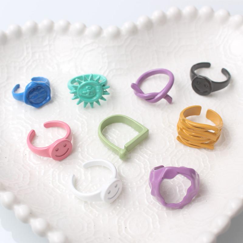 

Шикарное женское кольцо в стиле панк, индивидуальное металлическое кольцо, массивное геометрическое кольцо яркого цвета с улыбкой