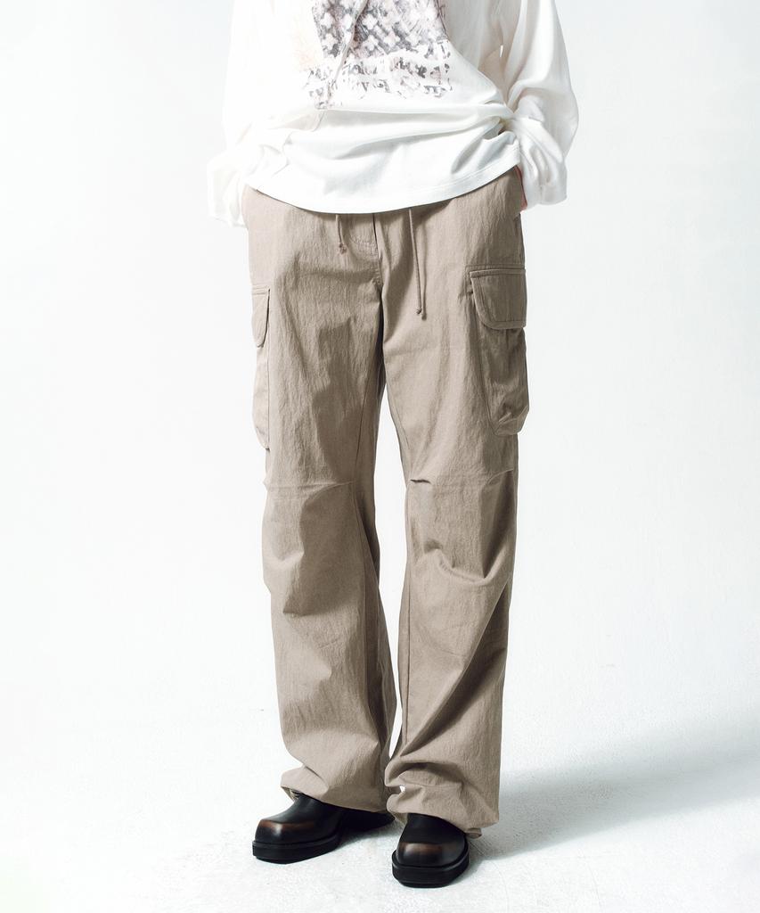 INSILENCE WOMEN Ashed Semi-Wide Cargo Pants Ash Beige
