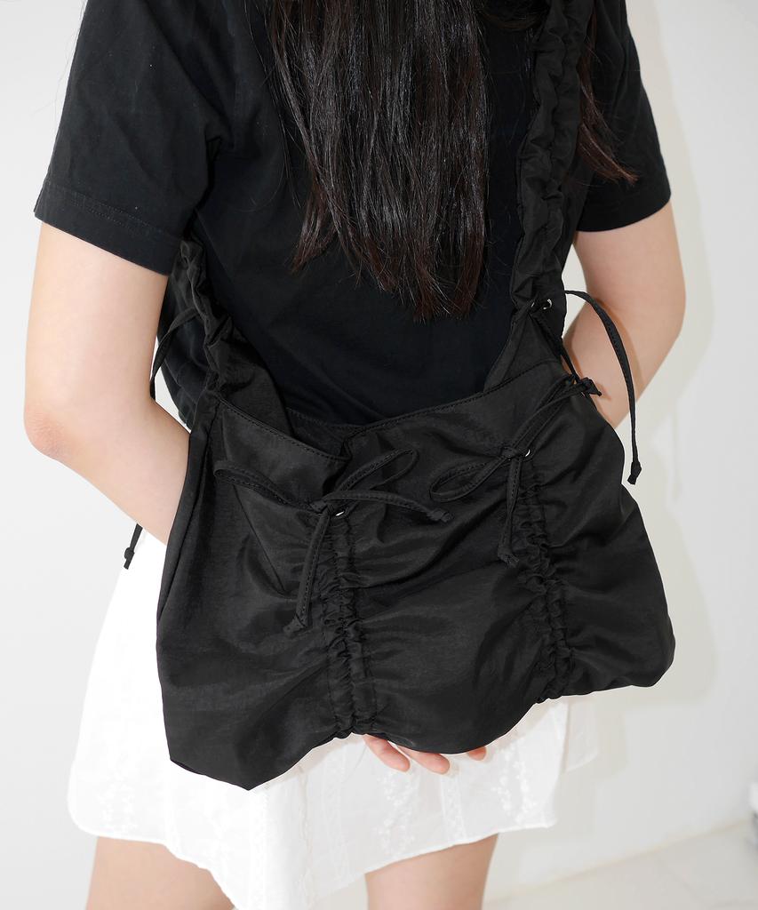 Khiho Multi-Ribbon Bag / 2 Colors