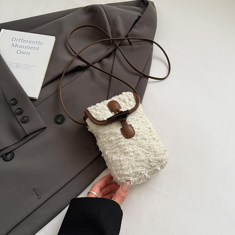 2025 autumn new hair bag contrasting color simple casual shoulder crossbody small bag women's retro furry bag