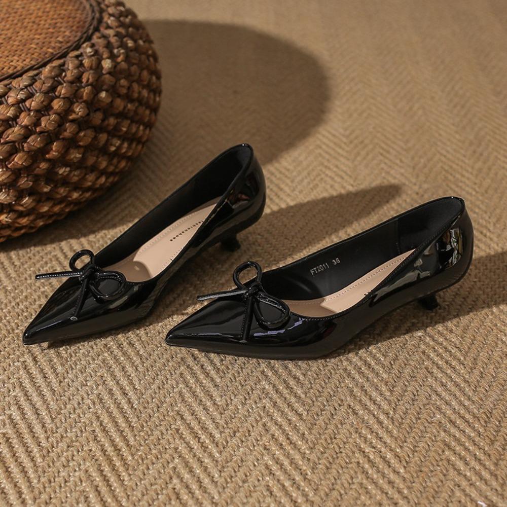 Absatzschuhe für Damen Neue flache Öffnung Kleiner Absatz Einzelne Schuhe Damen Spitz zulaufende Spitze Lackleder Schleife Damenschuhe