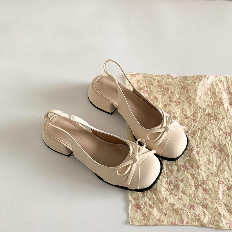 

Летняя мода с закрытым носком женские сандалии модные женские лаконичные с бабочкой толстый каблук сандалии 35 бежевый