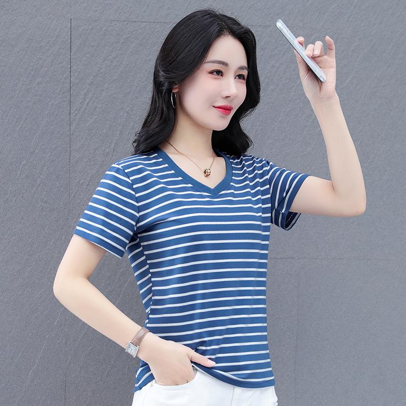 

Жіноча футболка з чистої бавовни в смужку з коротким рукавом - Стильний літній одяг для мами для шикарної, зручної моди 3XL синій