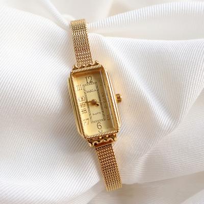 Versatile Temperament Niche Engraved Retro Small Gold Watch Fashion Personality Women'S Watch Square Head Trend Watch