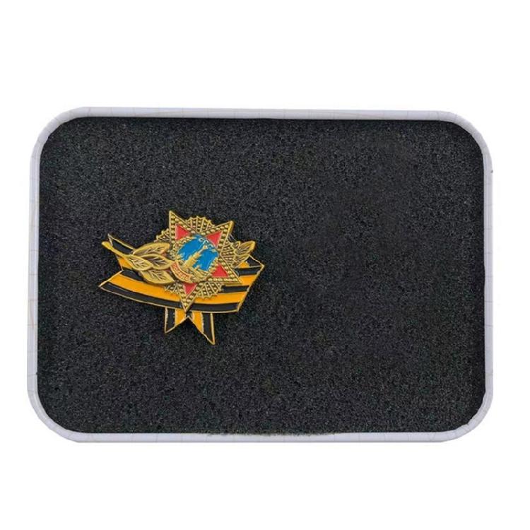Sophisticated George Soviet Russia Medals Brooch with Rich Historical Significance Unique Badge Pin for Enthusiasts