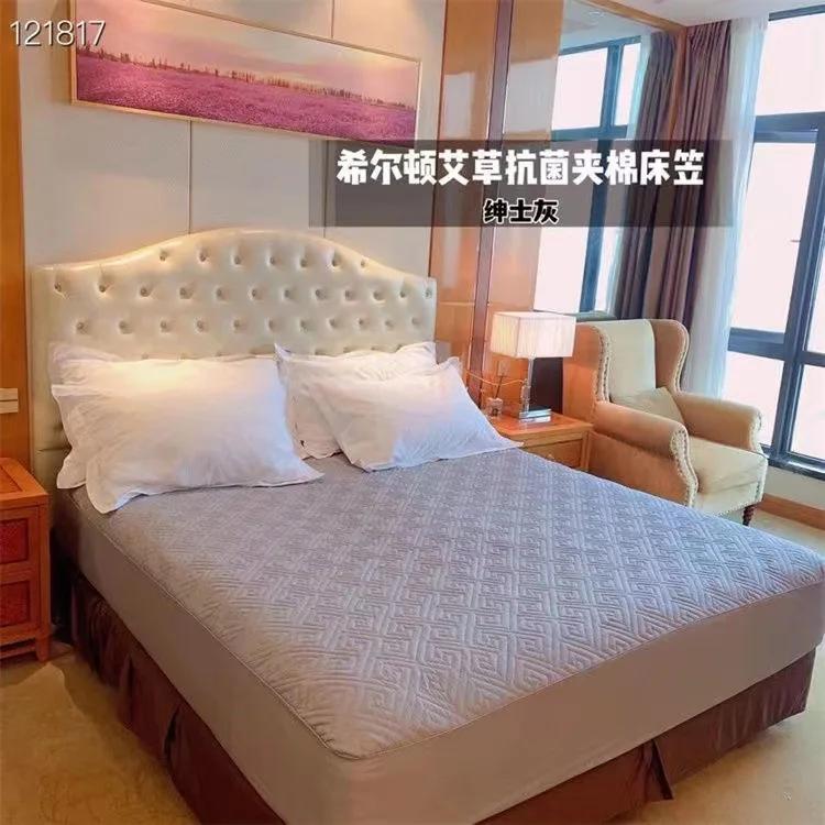 Modern Minimalist Suitable Four Seasons Quilted Mattress Cover Soft Queen King Quilted Bed Fitted Sheet Not Including Pillowcase