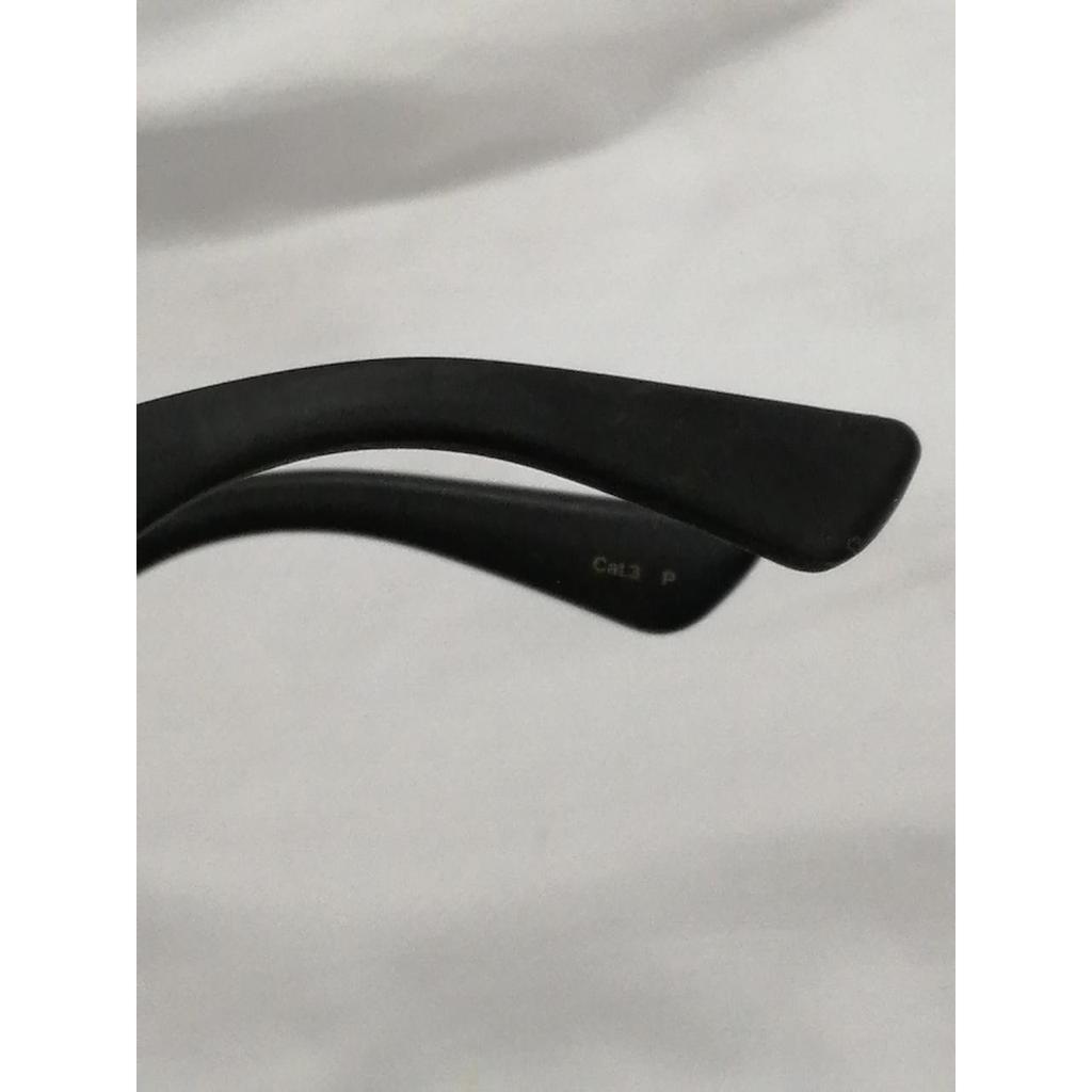 Used GUCCI GG0008S Sunglasses