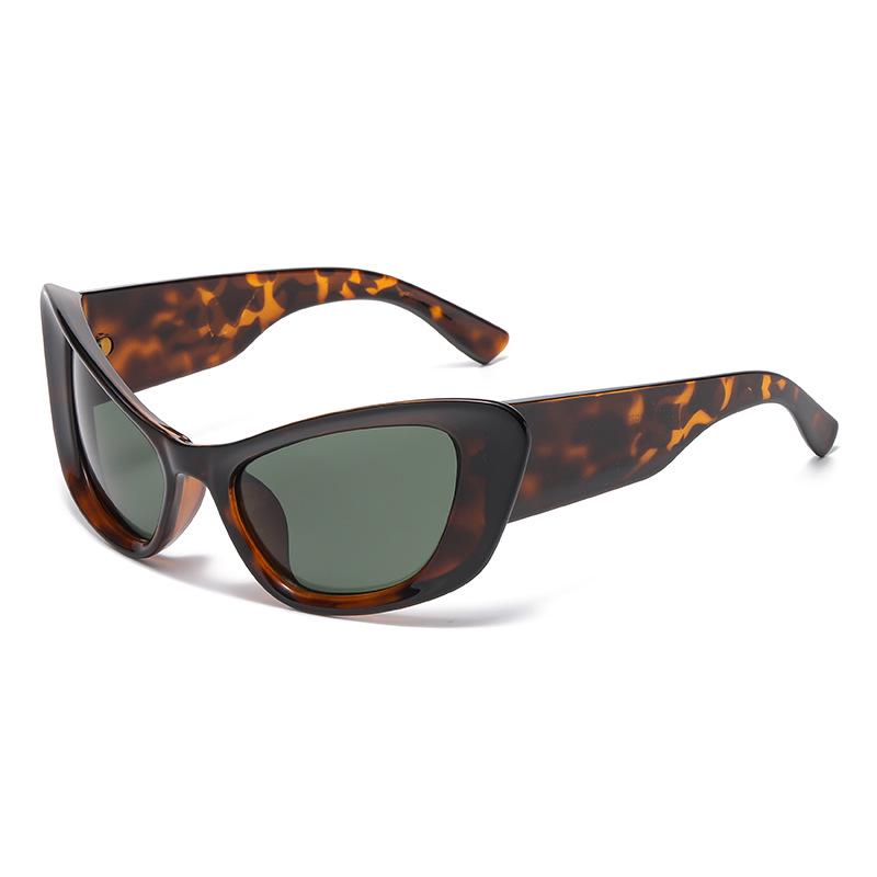 Trendy Cat Eye UV Protection Sunglasses: European & American Style for Women