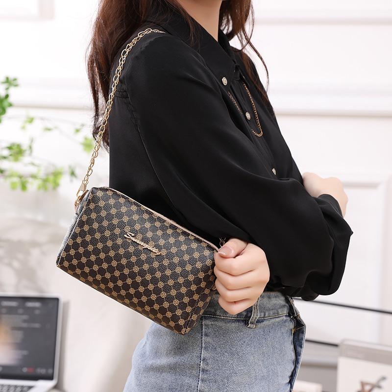 Lis fashionable retro polka dot printed small square bag, small and simple chain, mobile phone bag, messenger women's bag.