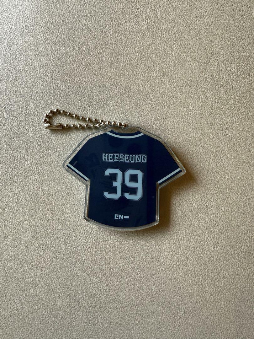 

[USED] ENHYPEN Heeseung 39 Acrylic Key Ring