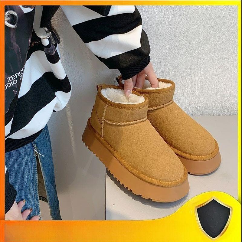 Women's Winter Snow Boots with Thick Soles Durable, Extra-Thick Outer Layer Thickened for Warmth Anti-Slip Cotton-Lined Footwear