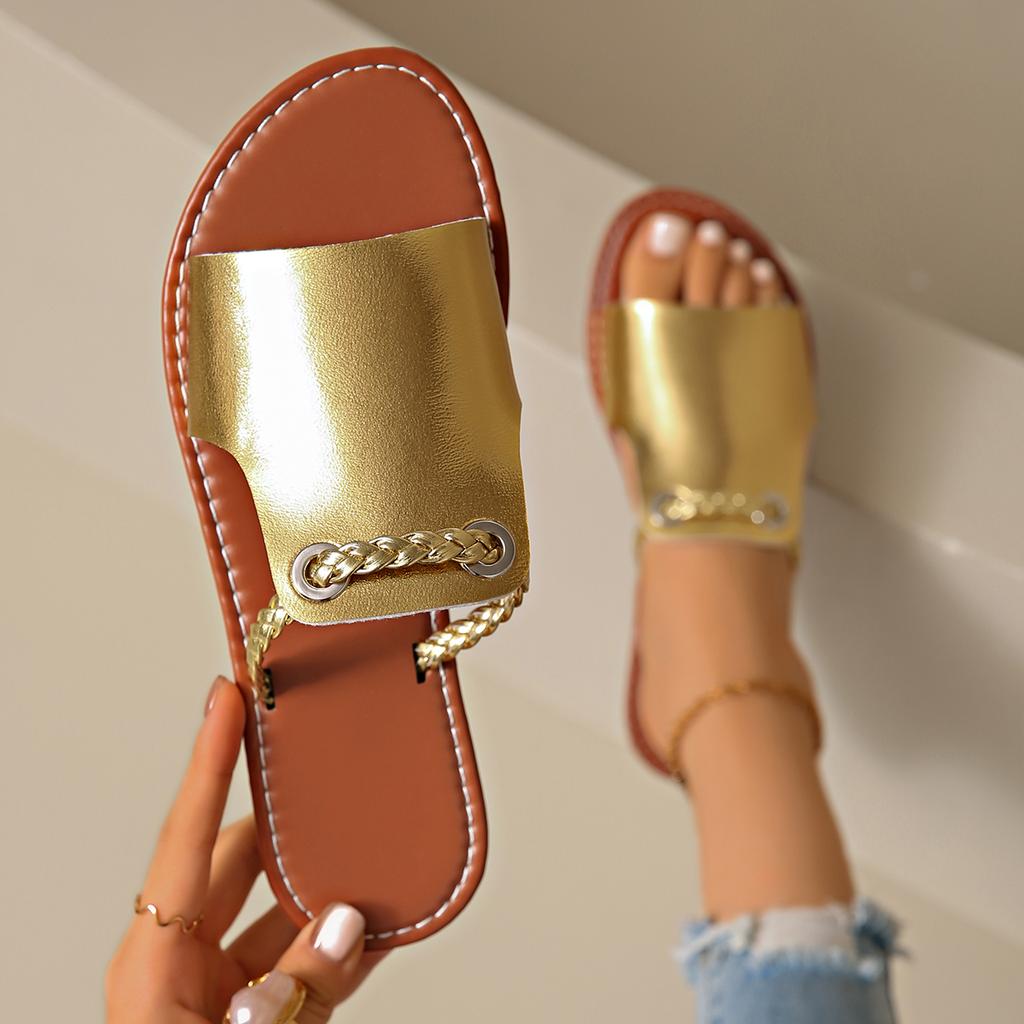 Fashion Women Slippers 2025 Summer New Casual Shoes Women Fashion Solid Color Open Toe Slippers Non-slip Low Heel Sandals Slides Women