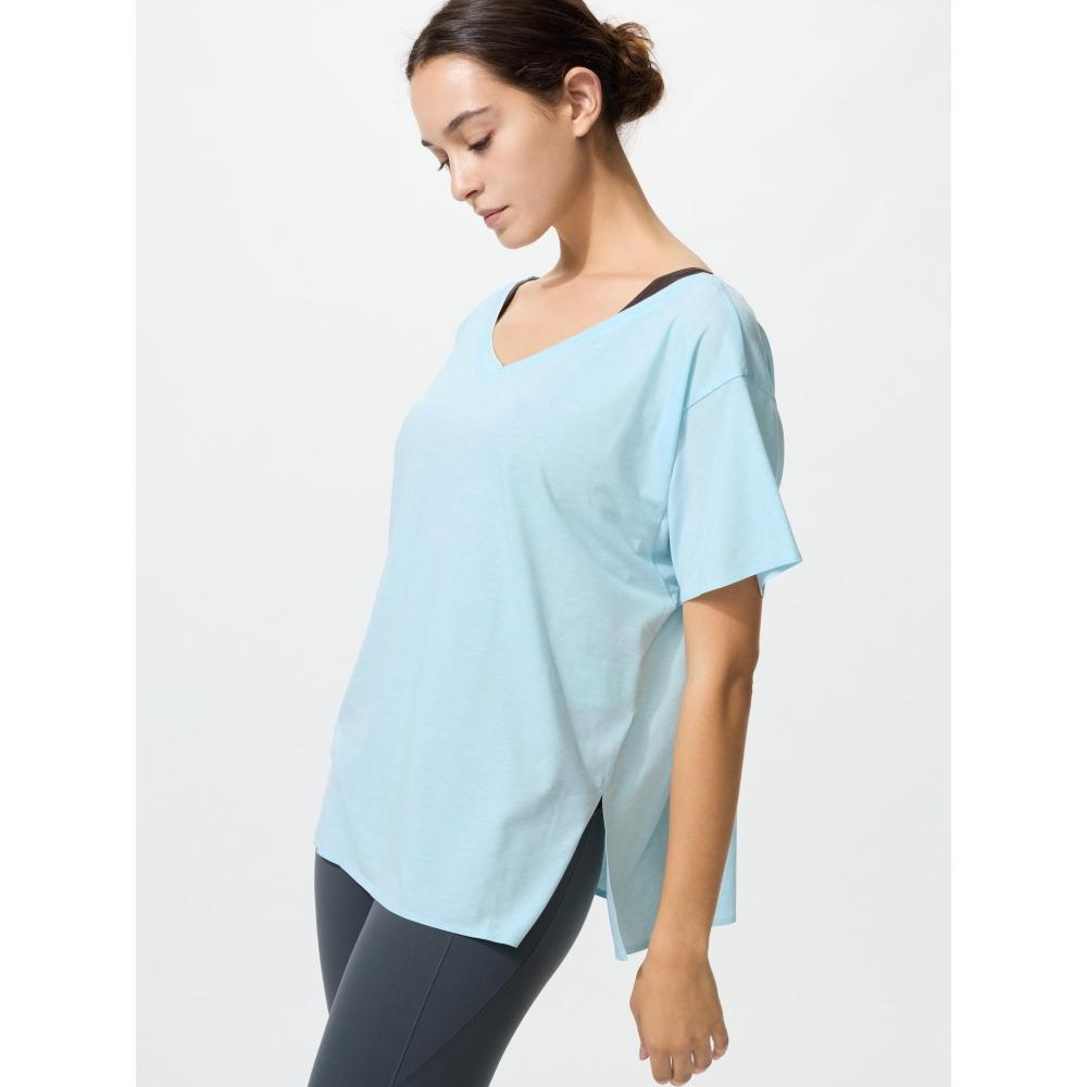 Uniqlo Japan Air RhyThm Relaxed V Neck T