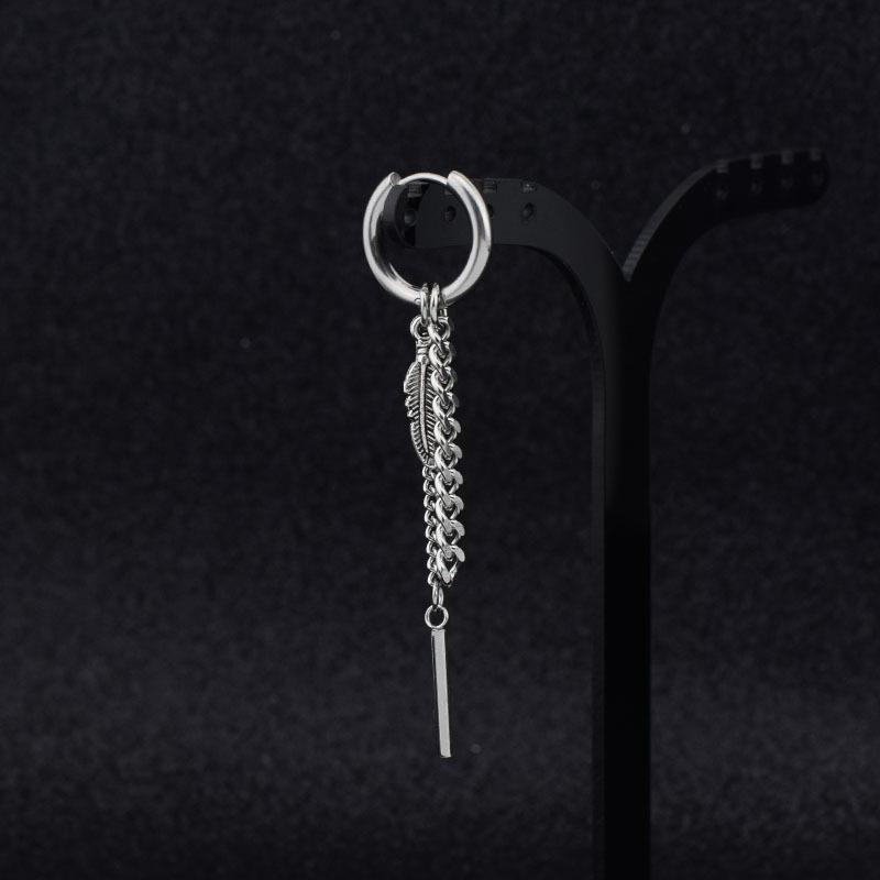 Titanium steel earrings bulletproof small group Park Zhimin same earrings personalized asymmetrical stainless steel earrings earclips