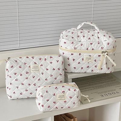 Flower Printed Cotton Quilted Makeup Bag Cute Makeup Lipstick Case Toiletry Cosmetic Pouch Casual