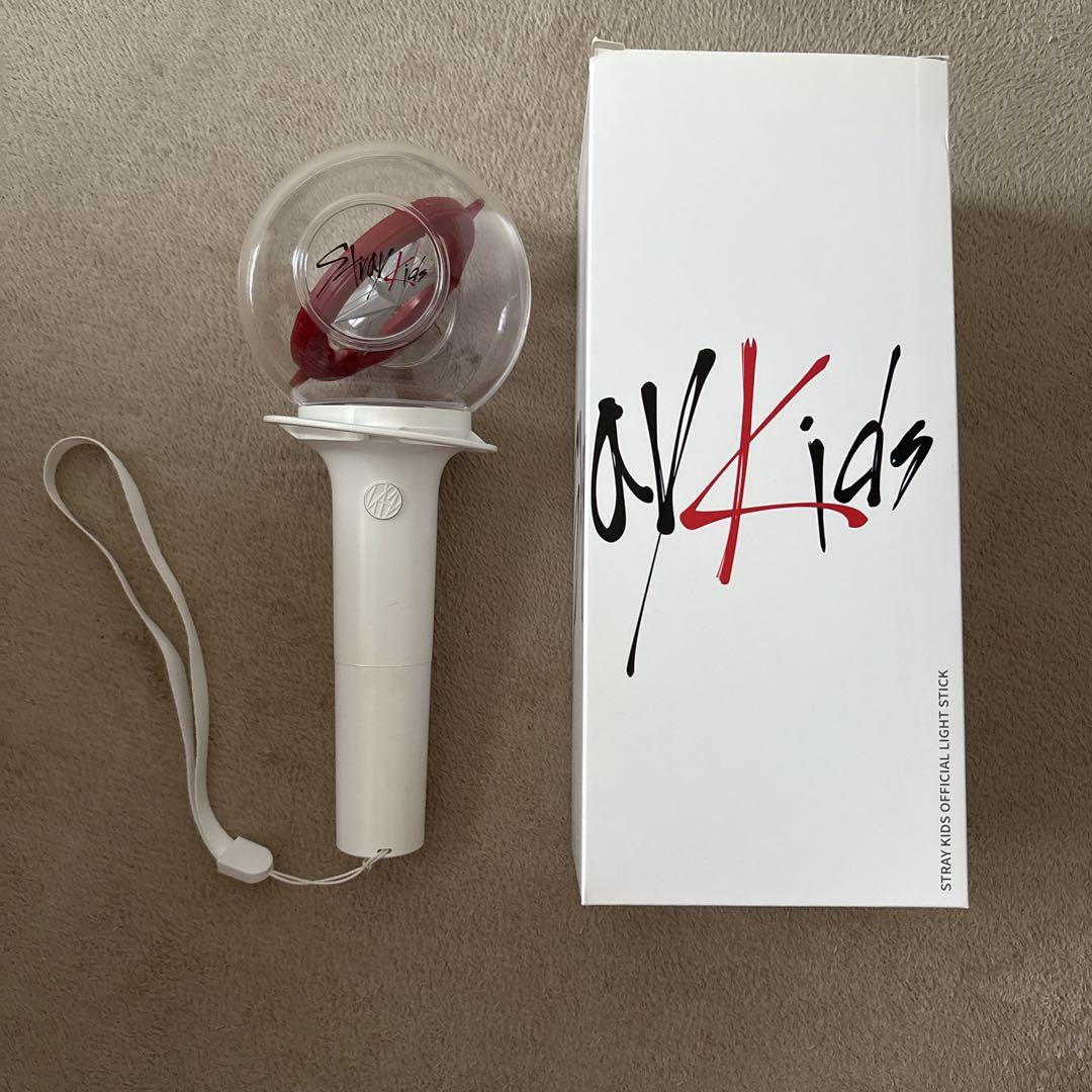

[USED] straykids penlight