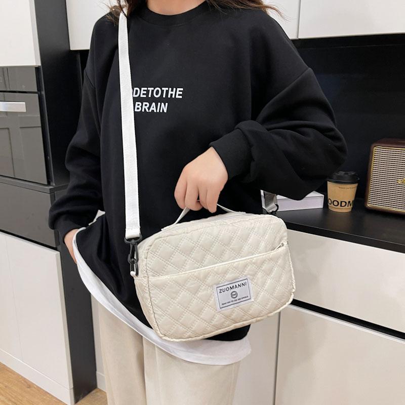 Lässige Umhängetasche für Damen, kleine Umhängetasche, Handtasche, Schultertasche, modische, leichte Unterarmtasche für Damen