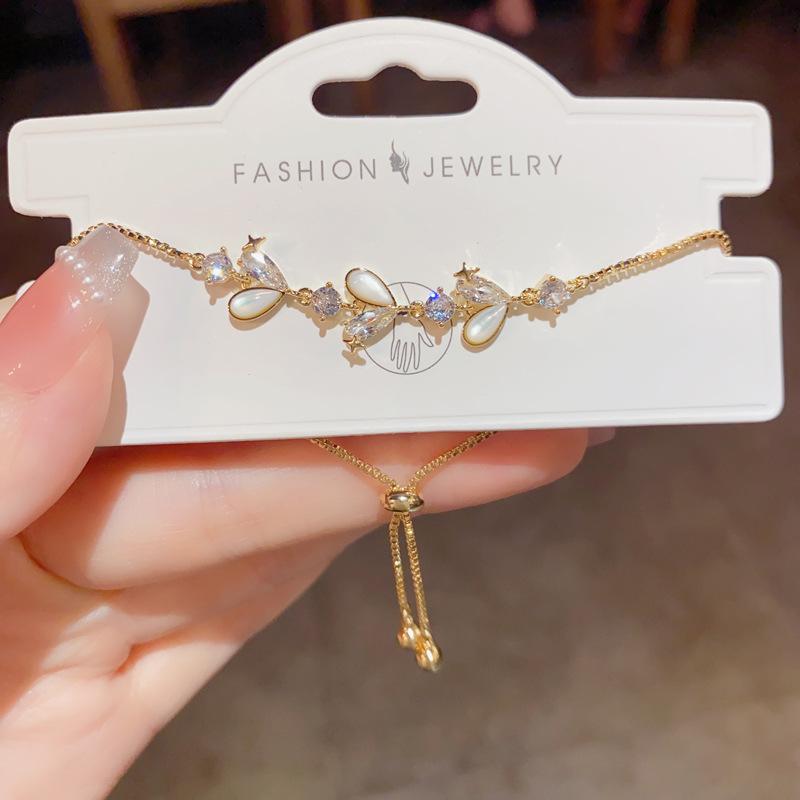 Unique and trendy zircon bracelet - women's light luxury, versatile design