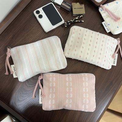 Instrumente și Accesorii – Truse și huse cosmetice