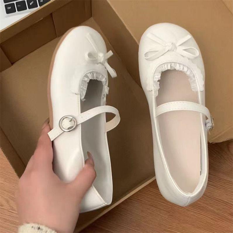 

Single shoes women s 2025 new gentle white platform French round head thick heel bow one pedal Mary Jane shoes 40 белый