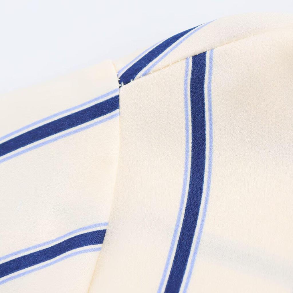 2025 Spring Women's Versatile Striped Wide-Sleeve Shirt with Turn-Down Collar