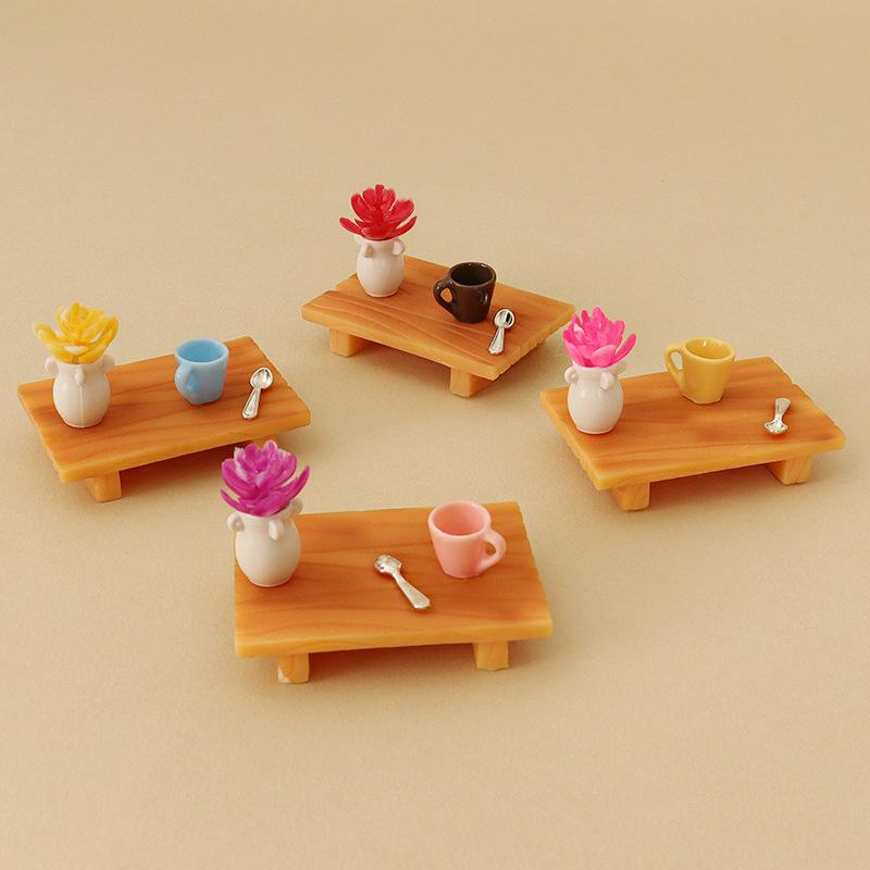 

1Комплект 1:12 кукольных миниатюрных столов, вазы, чашки, ложки, модель домашнего декора, игрушки, аксессуары для кукольных домов