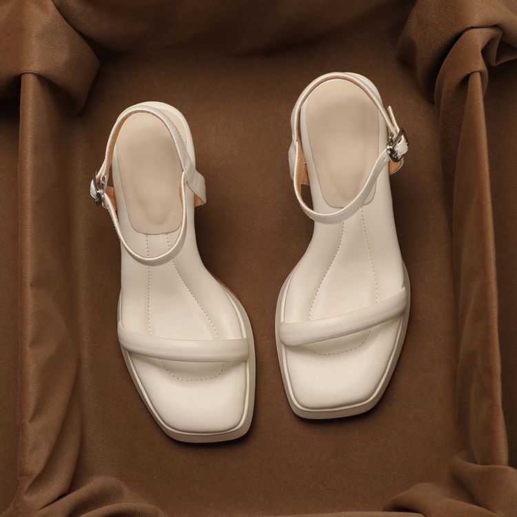 French word with sandals female summer 2025 new temperament fairy style sexy open toe thin fashion high heels