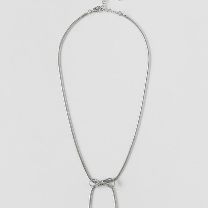 FANTASTIC PLANET Point Ribbon Snake Chain Necklace