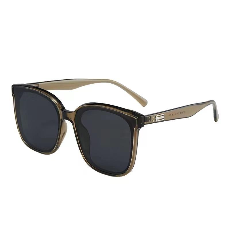 TR90 Women Sunglasses Big Square Frame UV400 Protection Fashion Female Sun Glasses High Quality Lightweight
