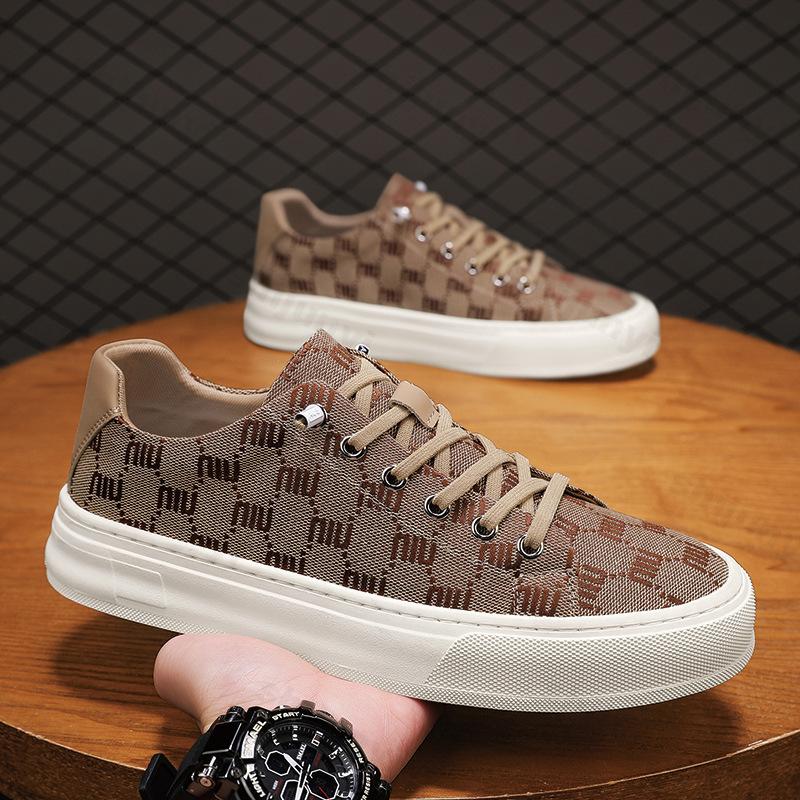 Fashion 2025 Autumn Men's Retro Breathable Low Top Thick Soled Casual Shoes Fashion Trend Versatile Comfortable Non Slip Chunky sneakers