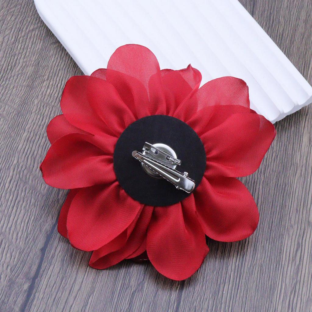 Stylish Fabric Flower Brooch Accessory Graceful Fabric Flower Lapel Decoration Dainty Brooch Pin for Anniversary Gifts