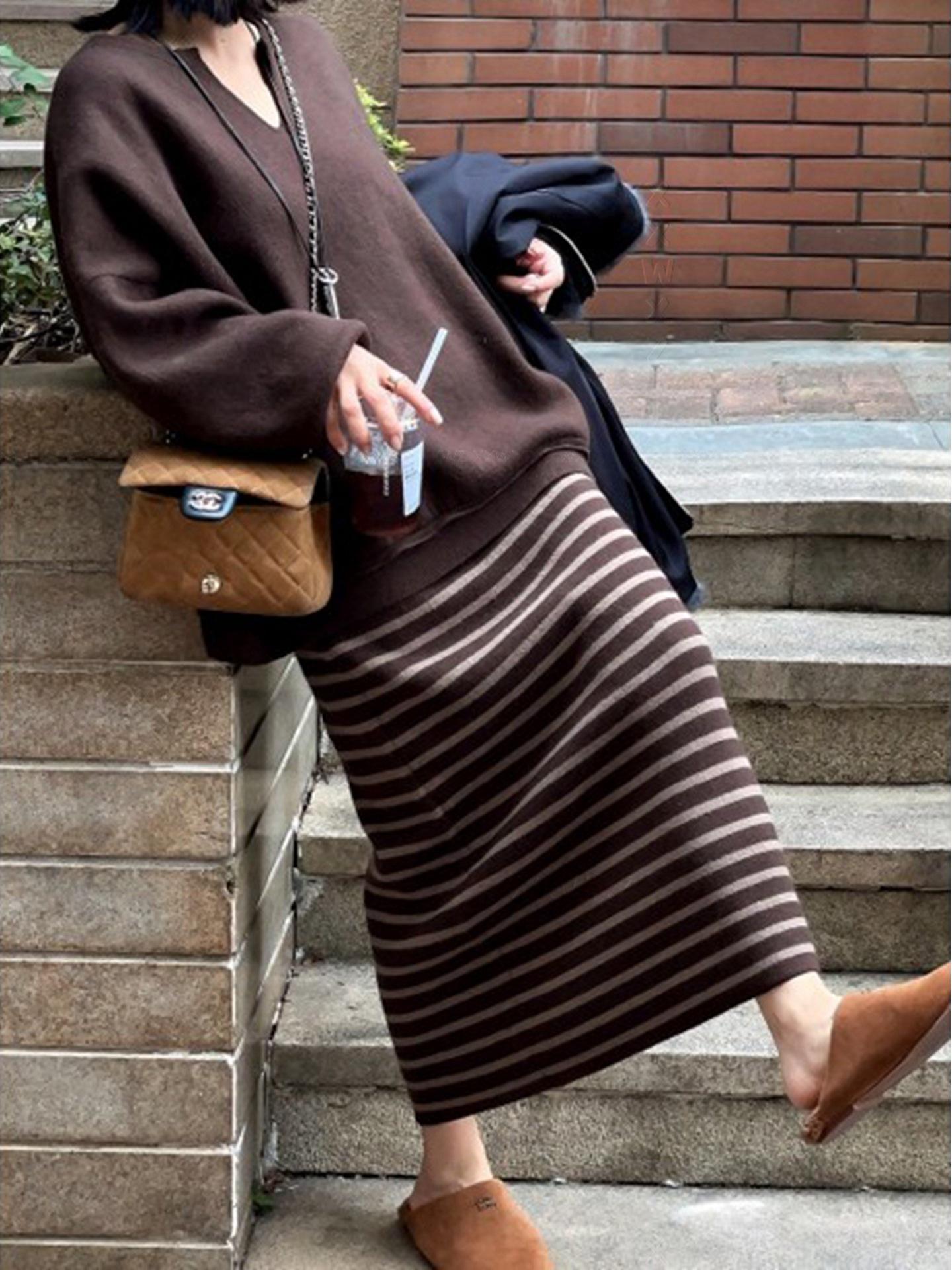 

2025 Winter South Korean Retro High-End Knit Striped Mid-Length Skirt for Women Large коричневый/латте
