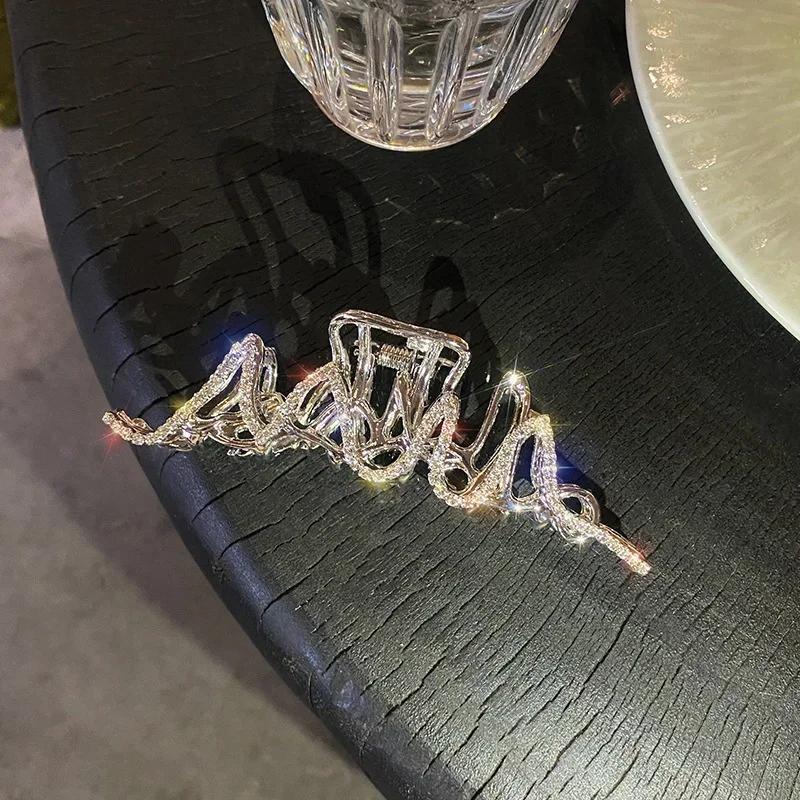 

Модные женские заколки-крабы со стразами для девочек, блестящие хрустальные аксессуары для волос, нежный темперамент, леди, подарок, заколки для волос, подарки серебряный