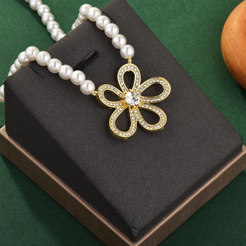 Gold And Classy Silver Pearl Flower Necklace For Women Ideal For Fashionforward Looks In 2024 Season Fall