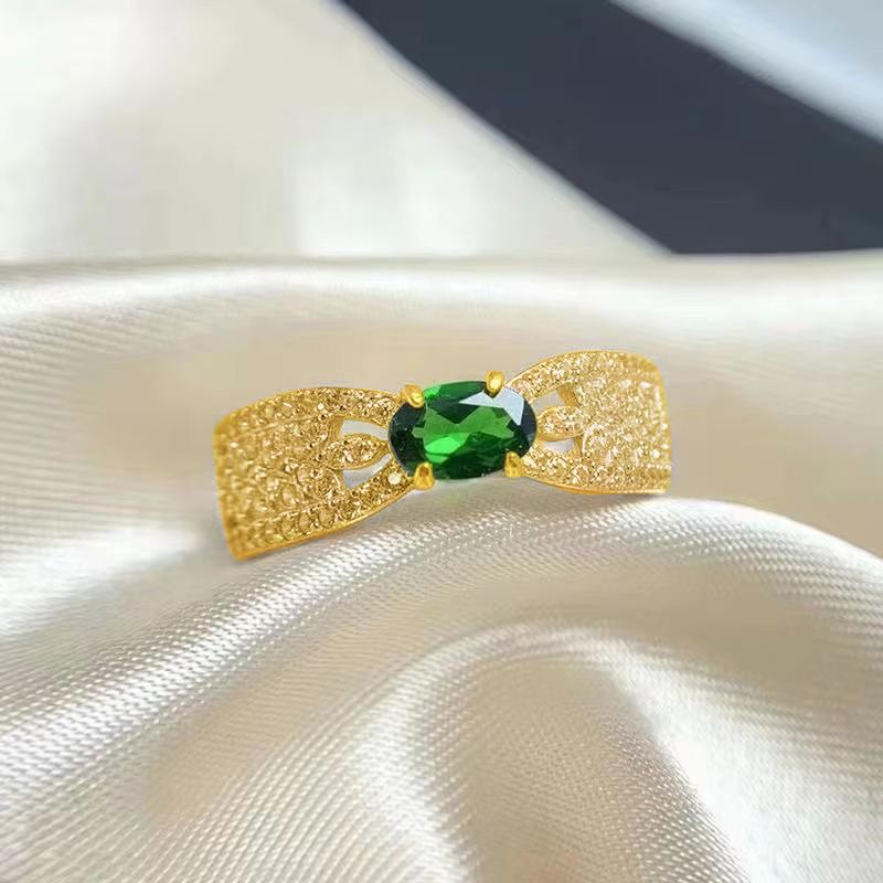 

New in Exquisite Green Gemstone Rings for Women Silver 925 High Quality Diamond Shining Simple Leaf Wedding Ring Fine Jewelry resizable зелёный