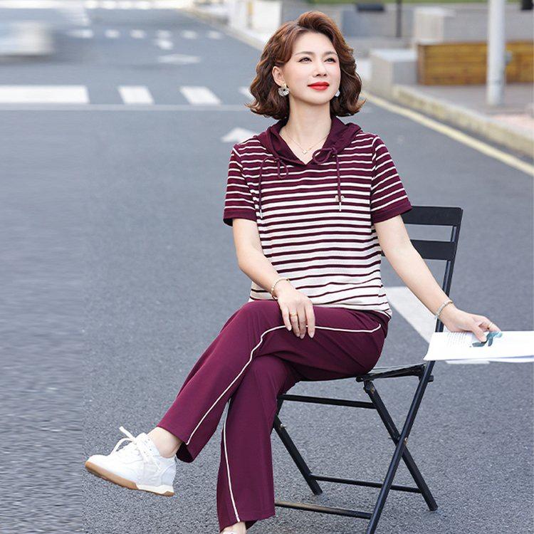 Stylish Summer Sportswear Set for Middle-aged Women - Ice Silk Short-sleeve Top & T-shirt Combo