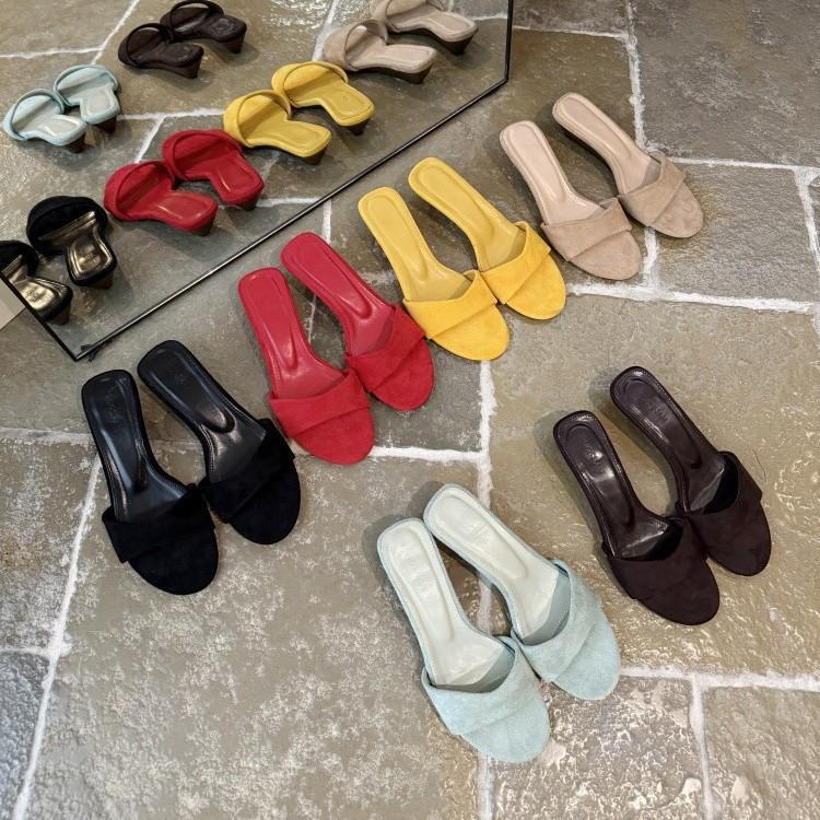 2025 New French Minimalist Wind Slope Heel One-word Drag Women's Summer Outer Wear Daily Commute Low Heel Drag Small Sandals