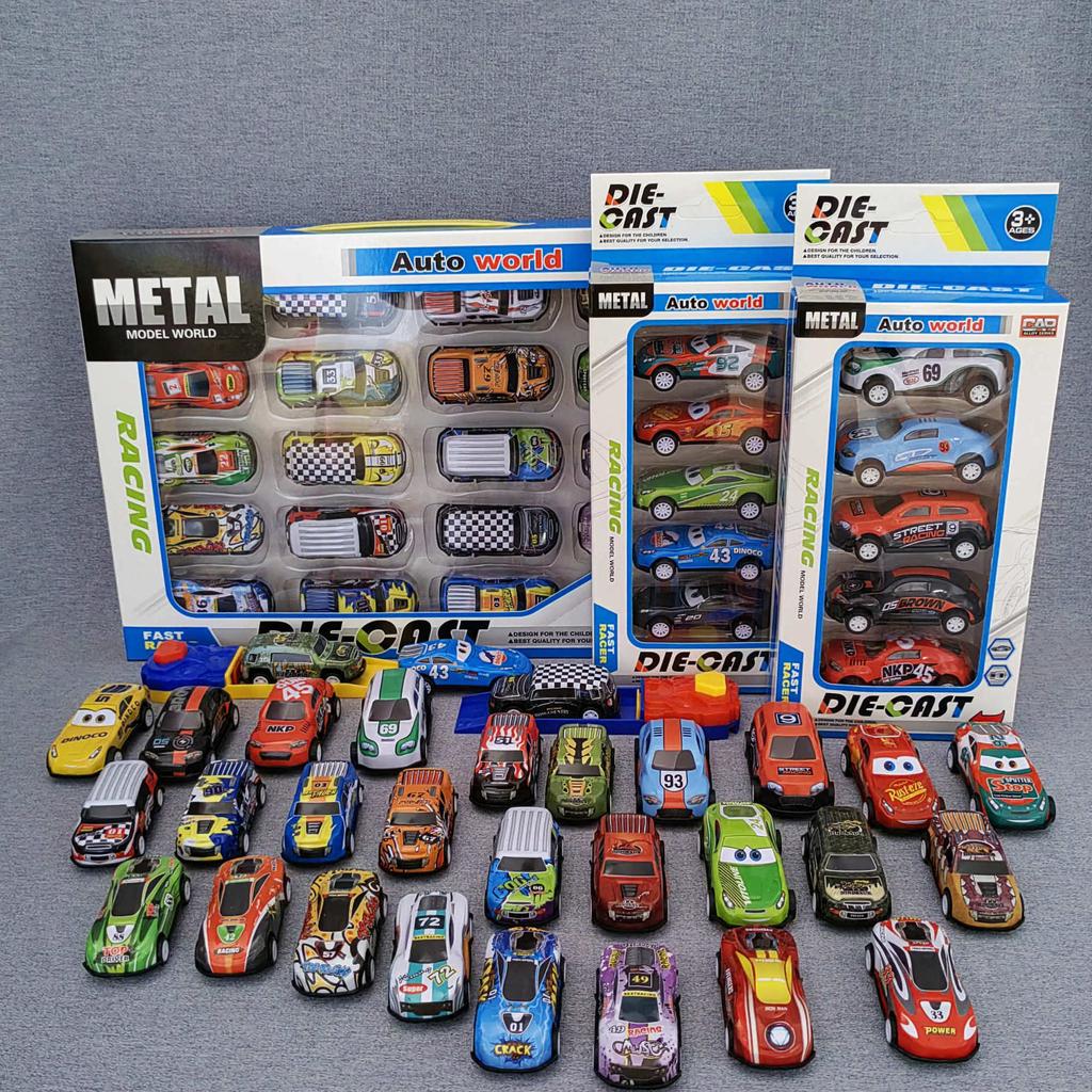 Hot Children Stunt Car Model Alloy Body Pull Ejection Jumping Mini Cars Simulation Diecast Vehicle Collectible Toy For Kids Gift