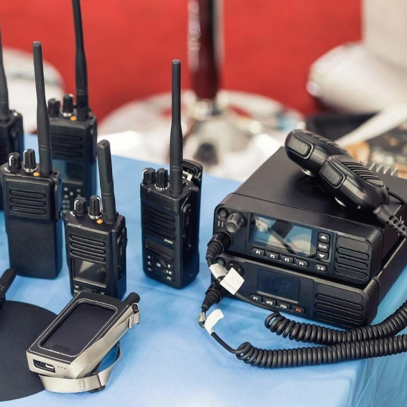 Car Radio Panel Mount Stand for 300DR/400DR Mobile Radio Panel Mounting Bracket Holder Two Way Radio Accessories