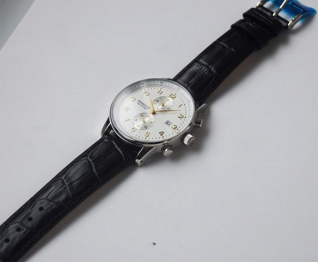 Grandeur 10 ATM Water Resistant Leather Chronograph Watch OSC051W5 White x Leather [GRANDEUR] Men's White/Black