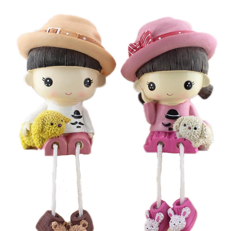 Cartoon Dog-Hugging Dangling Leg Doll - Creative Couple Home Decor & Wedding Gift