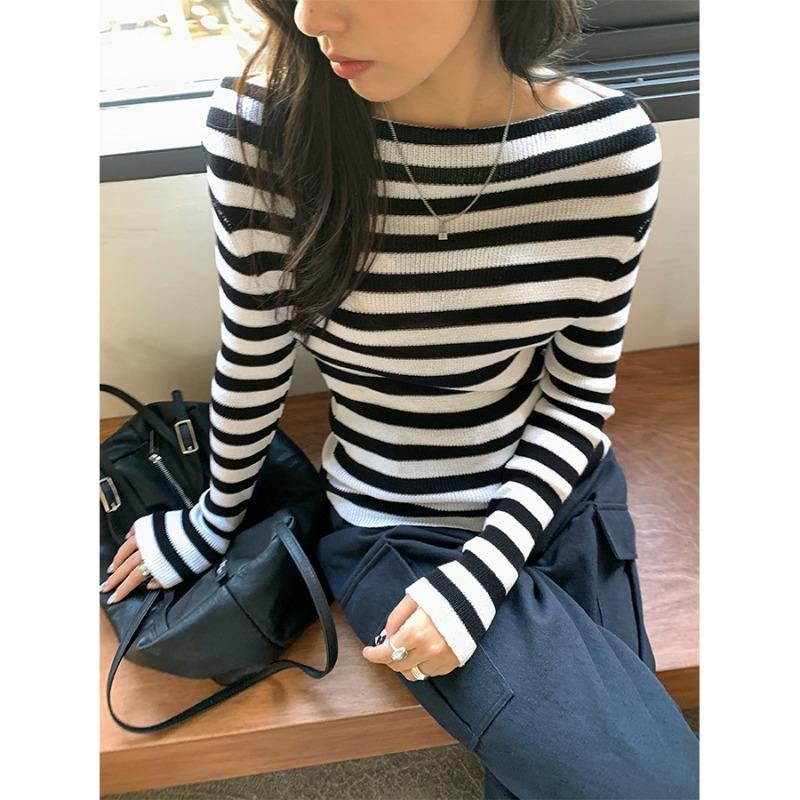 

Huang Zheng Korean Style Simple Temperament Contrasting Stripes One-line Collar Off-shoulder Slim Knitted Casual Top Onesize белый